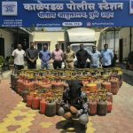 काळेपडळ पोलिसांचा धडाकेबाज छापा; १०३ गॅस सिलेंडरसह काळाबाजार करणारा जेरबंद.