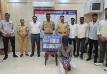 कोंढवा पोलीस स्टेशनची धडाकेबाज कामगिरी. मोबाईल फोन चोरी करणाऱ्या सराईत चोरट्यास कोंढवा तपास पथकाने केले जेरबंद.