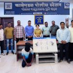 काळेपडळ पोलिसांची धडाकेबाज कारवाई : तडीपार आरोपींसह ३ जणांना अटक, २ गावठी पिस्टल व ४ जिवंत काडतुसे जप्त.